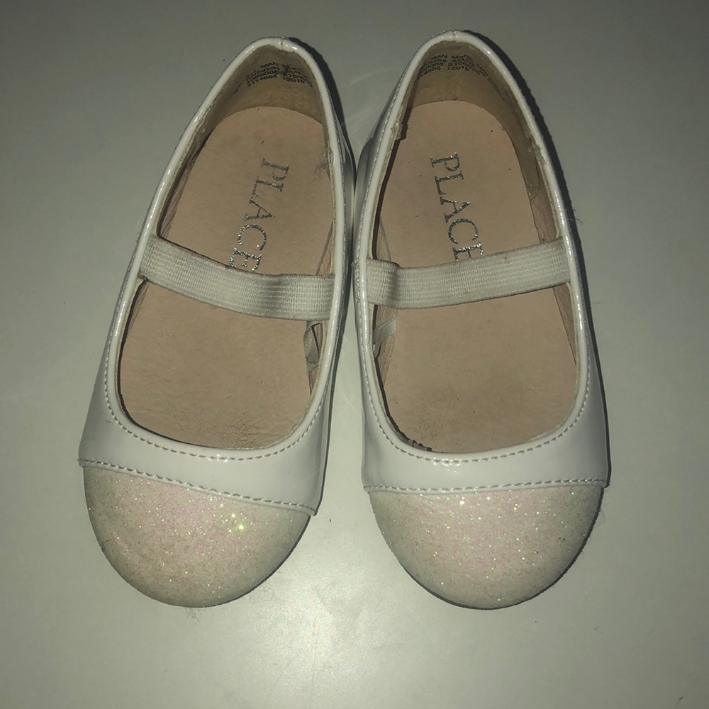 Children’s place glitter white flats